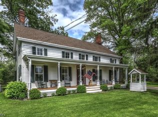 27 Village Rd, New Vernon, NJ 07976