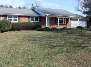 10663 W Lynchburg Salem Tpke, Montvale, VA 24122