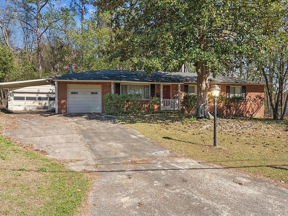1st image of 1728 Sandalwood Drive