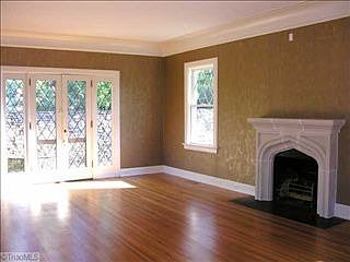 2nd image of 709 Sunset Dr
