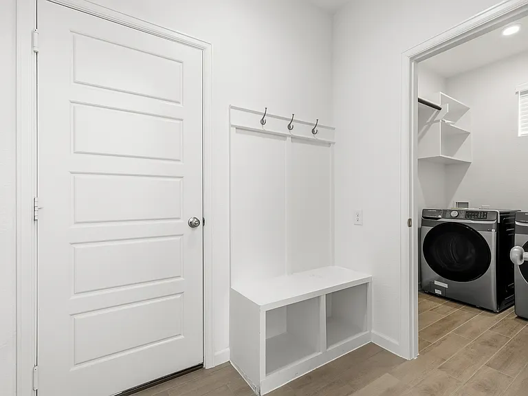 3101 Bell Flower Dr — Photo 8