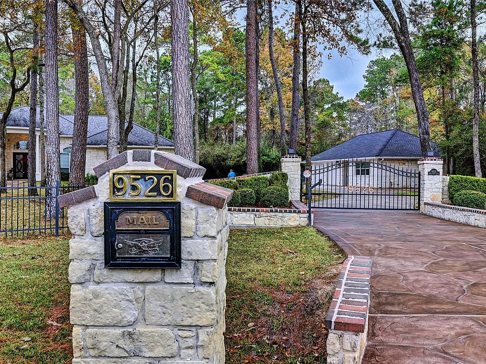 1st image of 9526 Deer Path Ln