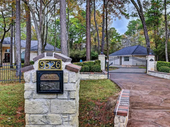 9526 Deer Path Ln, Magnolia, TX 77354