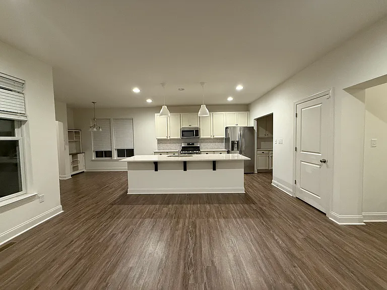 Open Kitchen