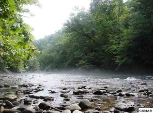 1565 Grant Rd, Sevierville, TN 37876