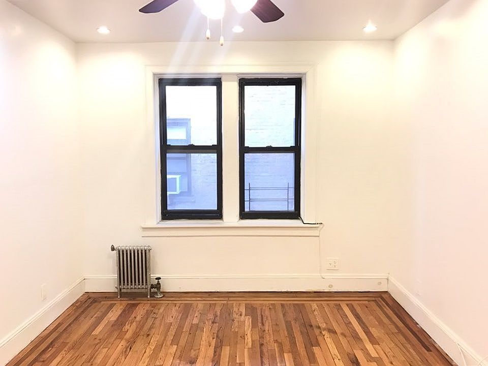 1st image of 4149 45th St APT 3C