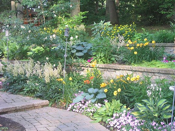 approach to back yard garden