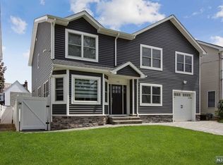 145 Wilbur Rd, Bergenfield, NJ 07621