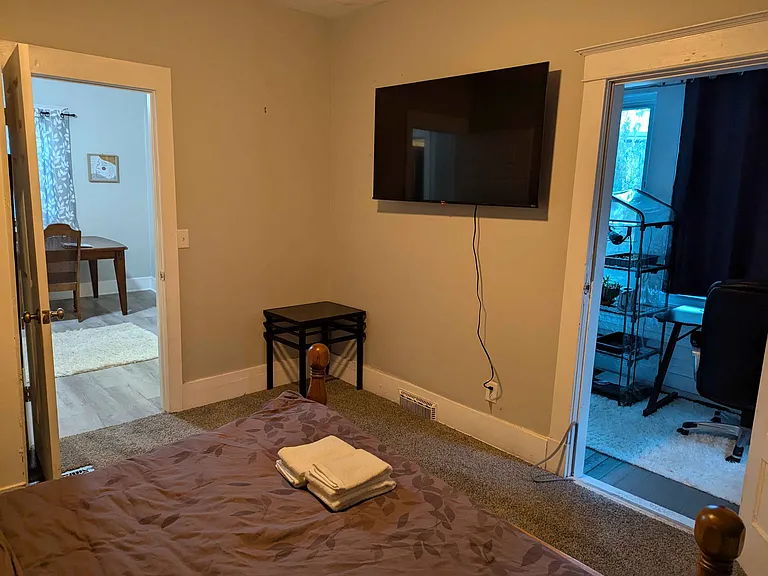 1318 S 16th St #1 — Photo 3