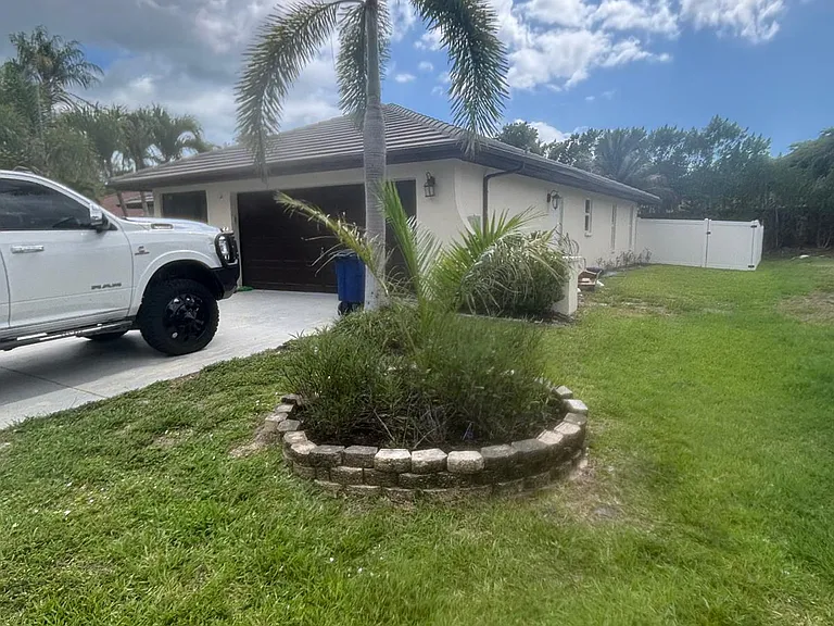 27157 Edenbridge Ct — Photo 41