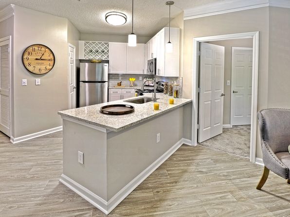6210 Peachtree Dunwoody Rd #403