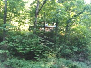 288 Ha Hollar, Campton, KY 41301