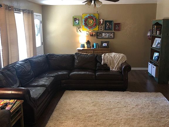 4th image of 2626 Yale Ave