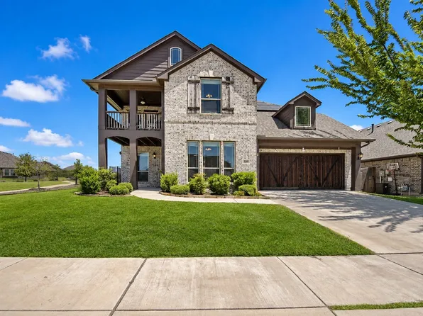 320 Robert Joseph St, Burleson, TX 76028