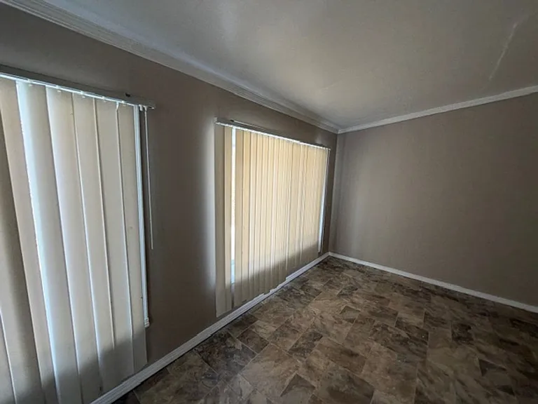 2257 Chambers Rd — Photo 11