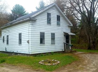 23 Hatfield Rd, Haydenville, MA 01039