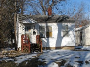 2267 N Lyon Ave, Springfield, MO 65803