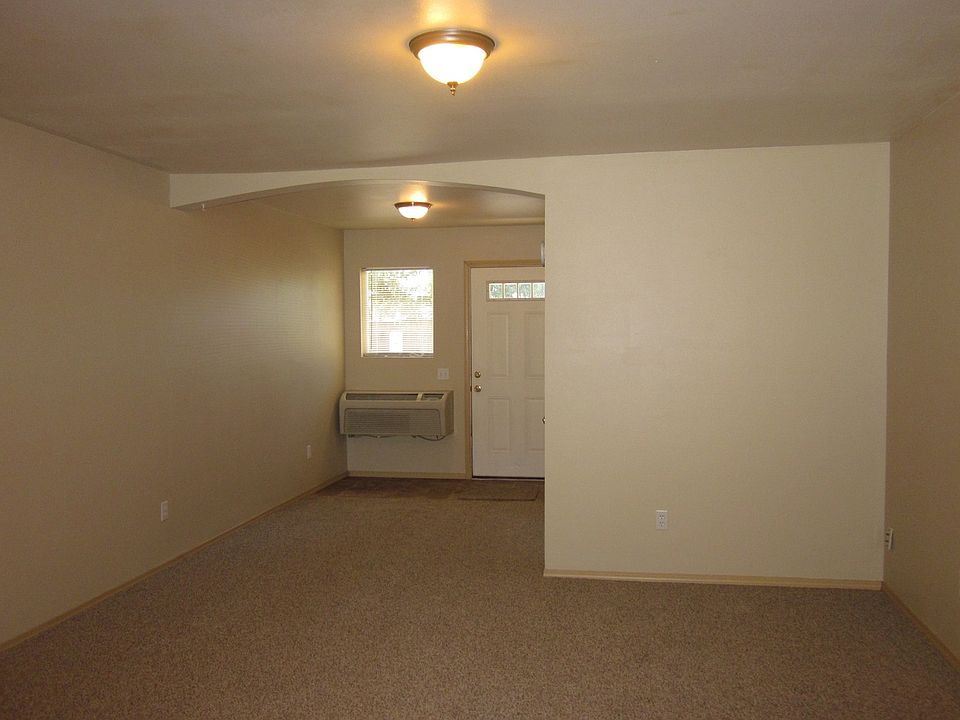 1st image of 2827 SW 21st St