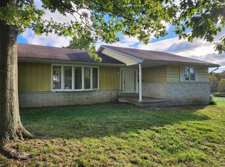 7595 Sterrettania Rd, Girard, PA 16417