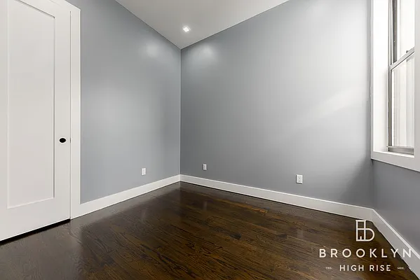 Rented by Brooklyn High Rise LLC | media 8