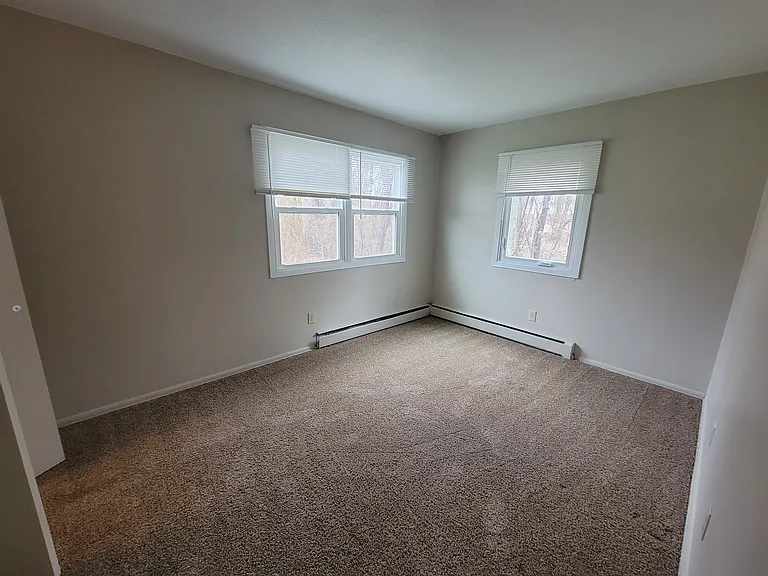 MV Apartments — Photo 34