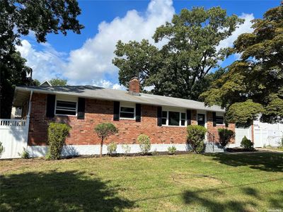 55 Benburb Street, Amityville, NY, 11701