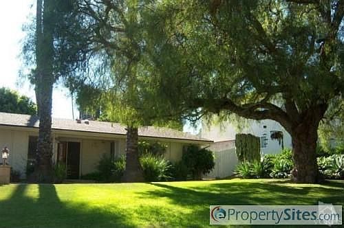 1st image of 1056 Mesa Dr