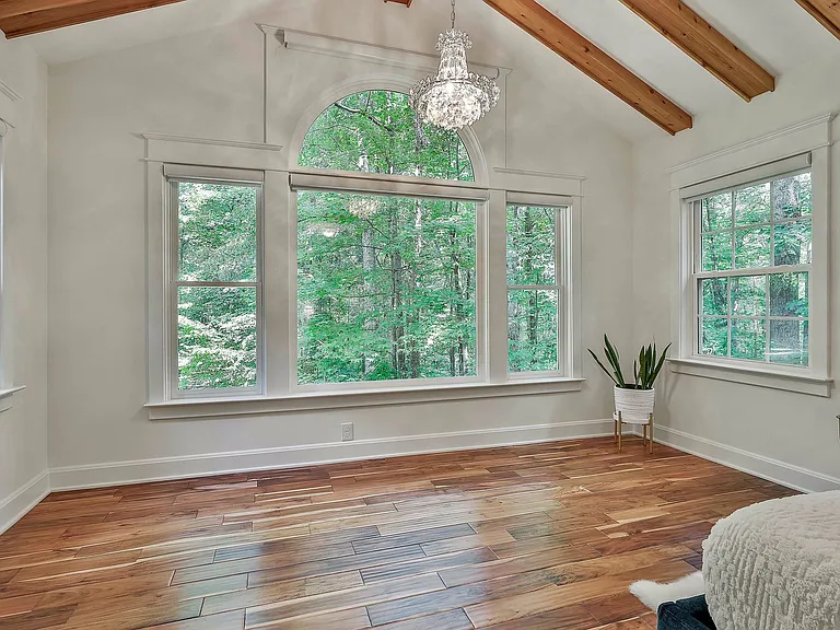 410 Thornton Lane — Photo 39