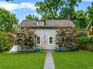 7 Dickerson Avenue, Stony Brook, NY 11790