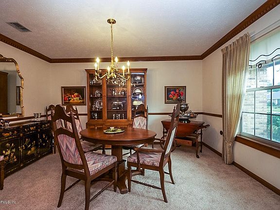 4th image of 4411 Fern Creek Dr