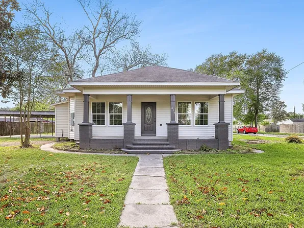 814 Llano St, Port Neches, TX 77651