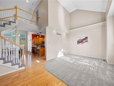 610 Roanke Dr, Raymore, MO, 64083