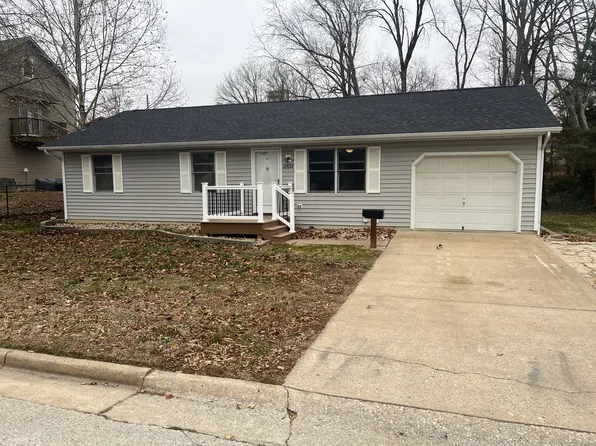 1005 E 8th St, Washington, MO 63090