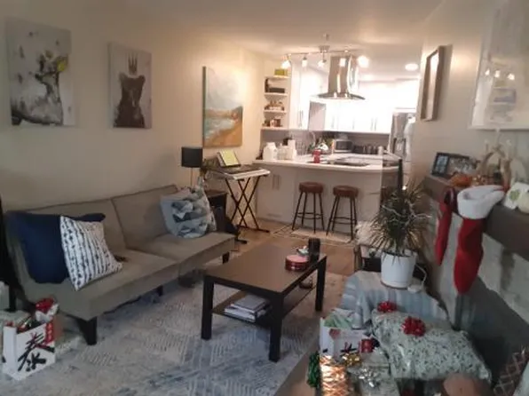 769 Hayes St APT 508, Seattle, WA 98109