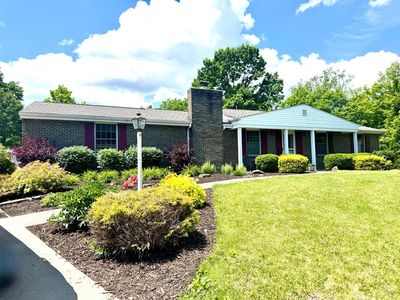 11 GREENTREE RD, Wheeling, WV, 26003