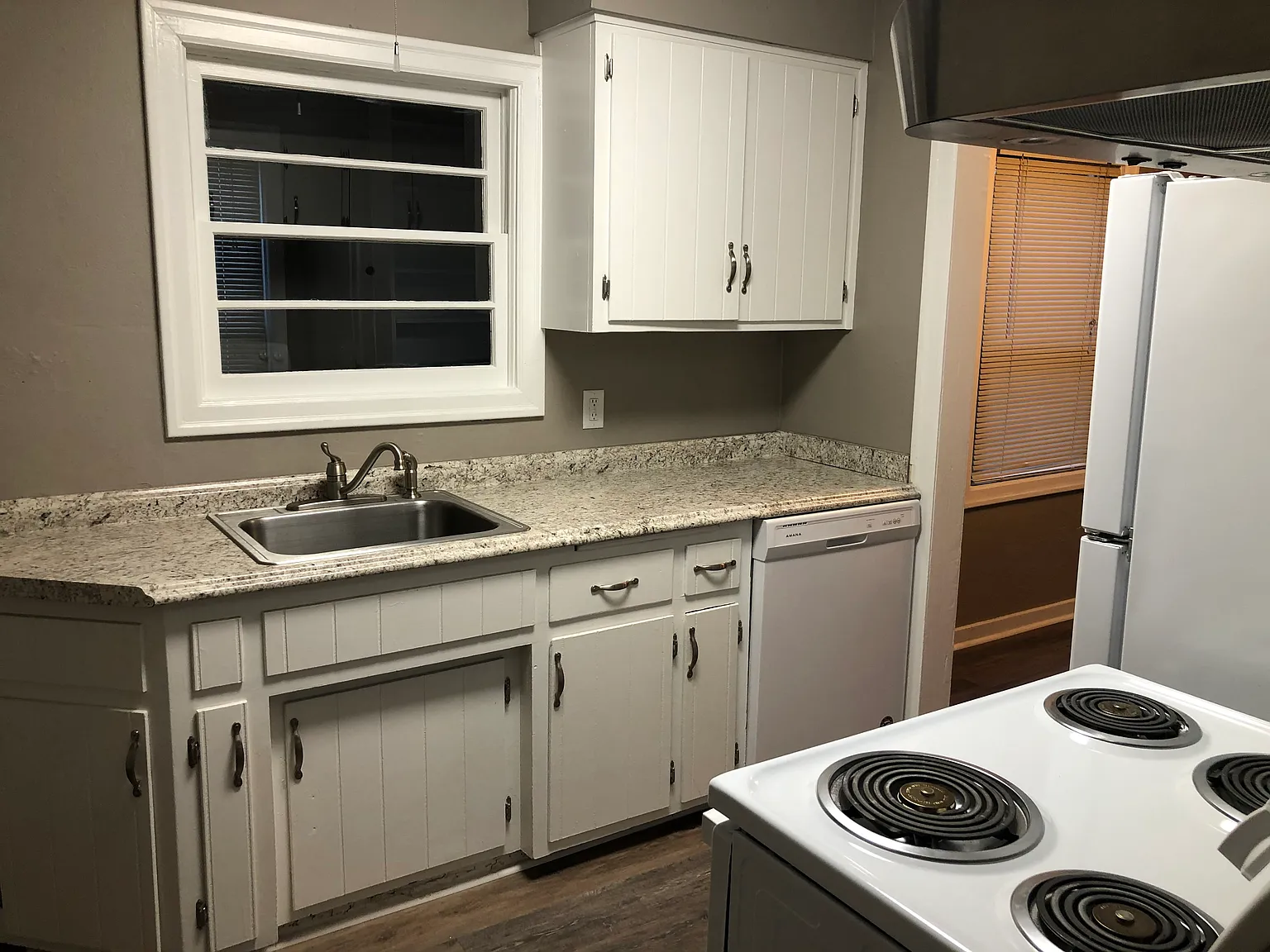 4 bed, 1568 sqft, $2,350 — Photo 2