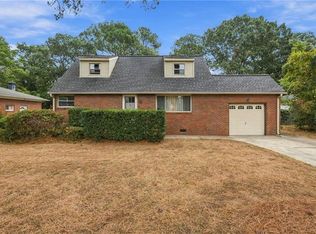 820 Deary Ln, Virginia Beach, VA 23451