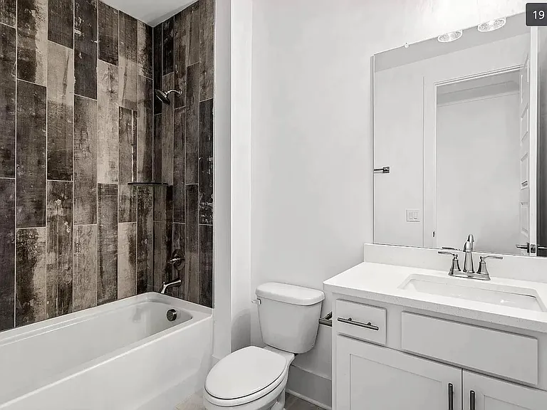 217 Eastmoreland St #A — Photo 25