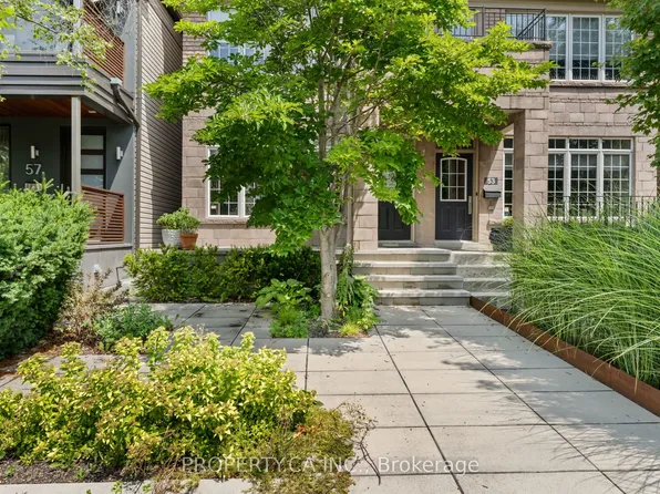 55 Northern Dancer Blvd, Toronto, ON M4L 3Z8