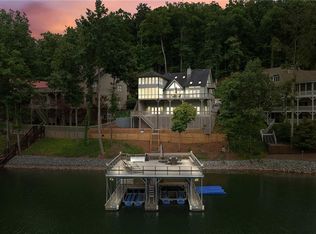 105 Stonecliff Cove Dr, Dawsonville, GA 30534