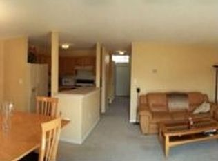 123 Tulip Ln, Ewing, NJ 08638