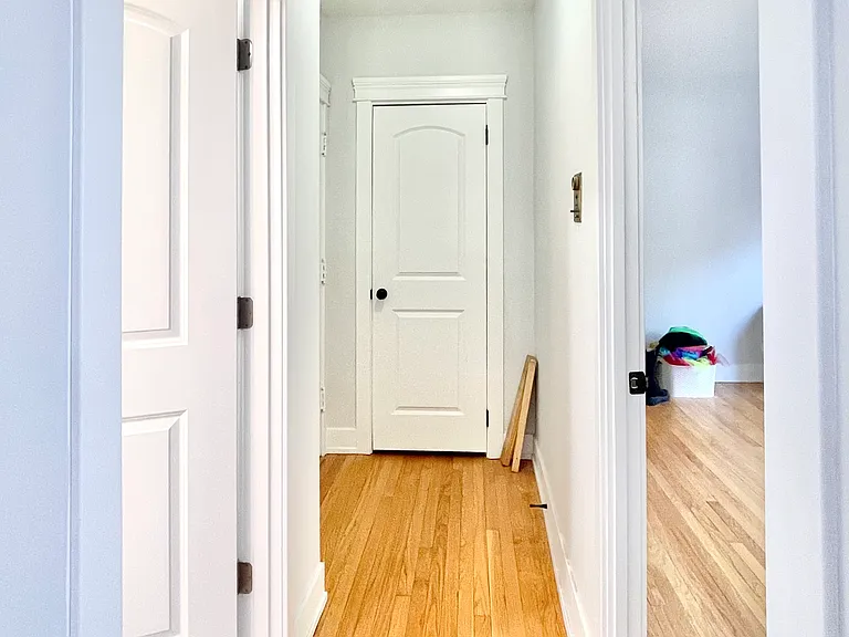 2803 W Lunt Ave #G3 — Photo 7