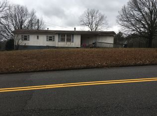 158 Reavis Mountain Rd, Ball Ground, GA 30107