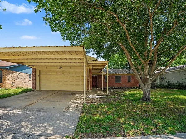 6641 Fair Meadows Dr, Watauga, TX 76148