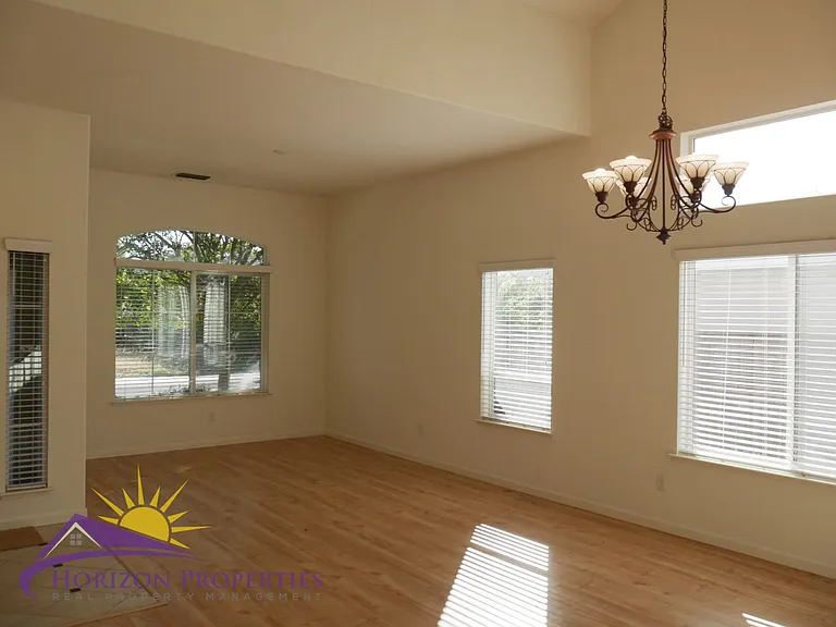 170 Battlecreek Cir — Photo 6