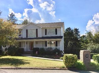 5405 Hunter Village Dr, Ooltewah, TN 37363