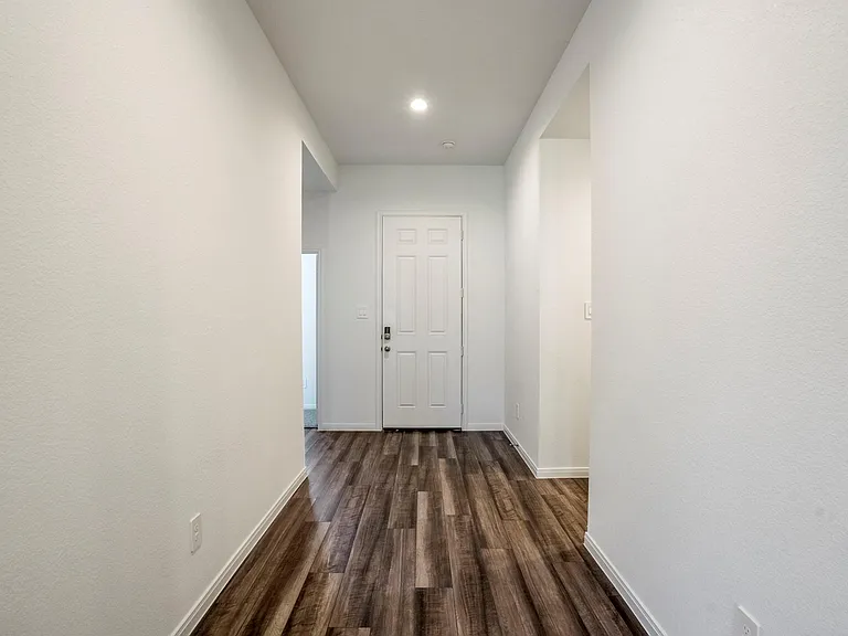 922 Youth Water Rd — Photo 6
