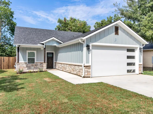 1124 S Hazelwood St, Sherman, TX 75090
