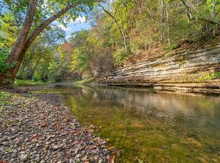 1717 Rains Rd, Clarksville, TN 37042