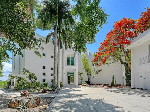 4317 Midnight Pass Rd, Sarasota, FL 34242